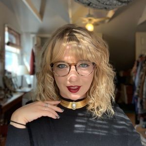 Meet your Posher, Kimberly